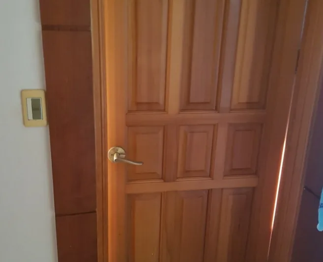부산 북구 구포동 욕실문, 방문 손잡이 교체 작업 사례 시공 전 1